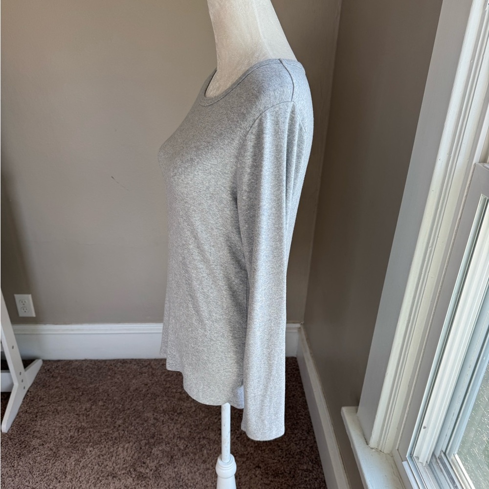 Gap Grey Modern Long Sleeve Tee - Picture 4 of 7